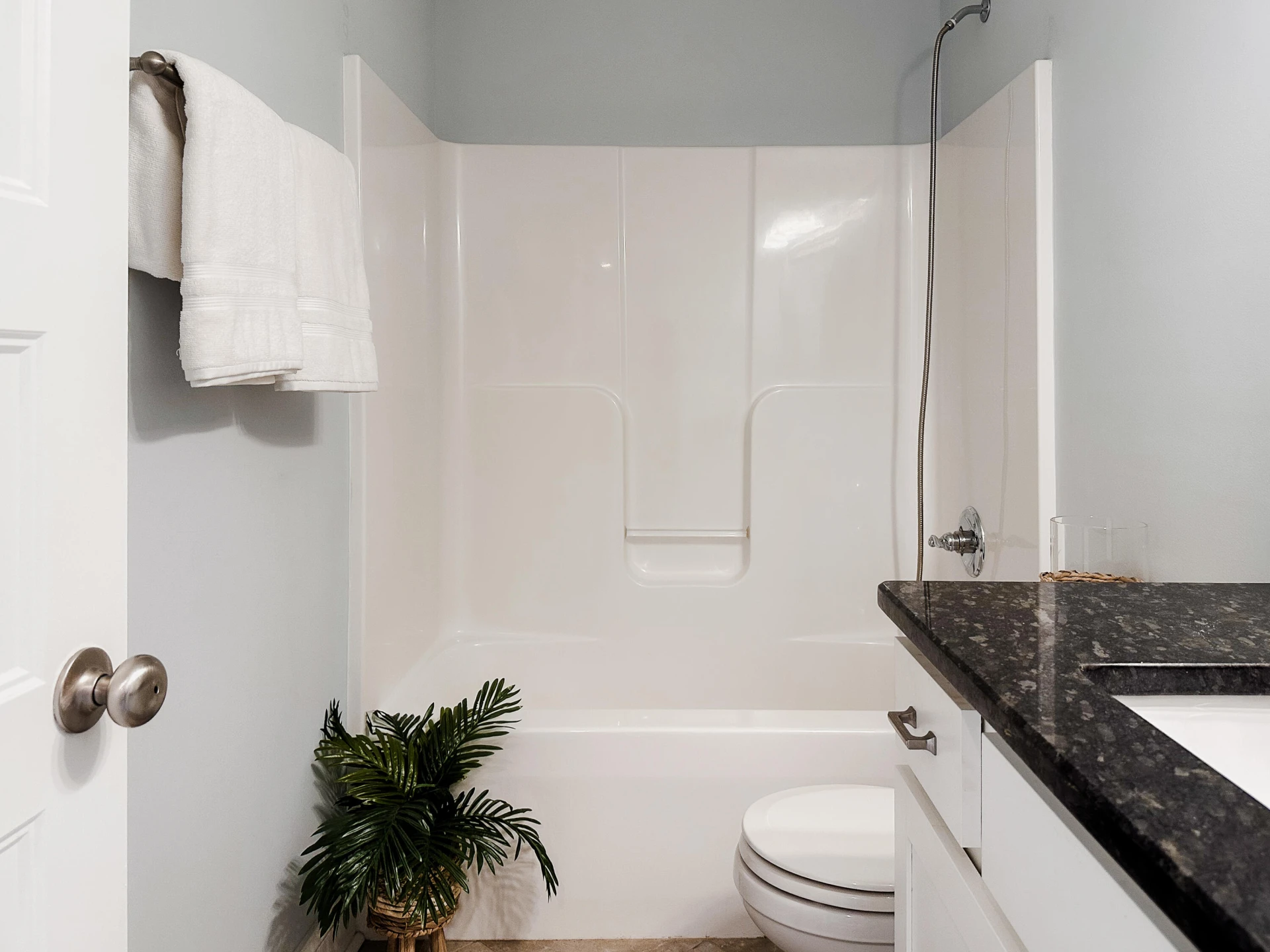 1201 Commonwealth CIR - Photo 26
