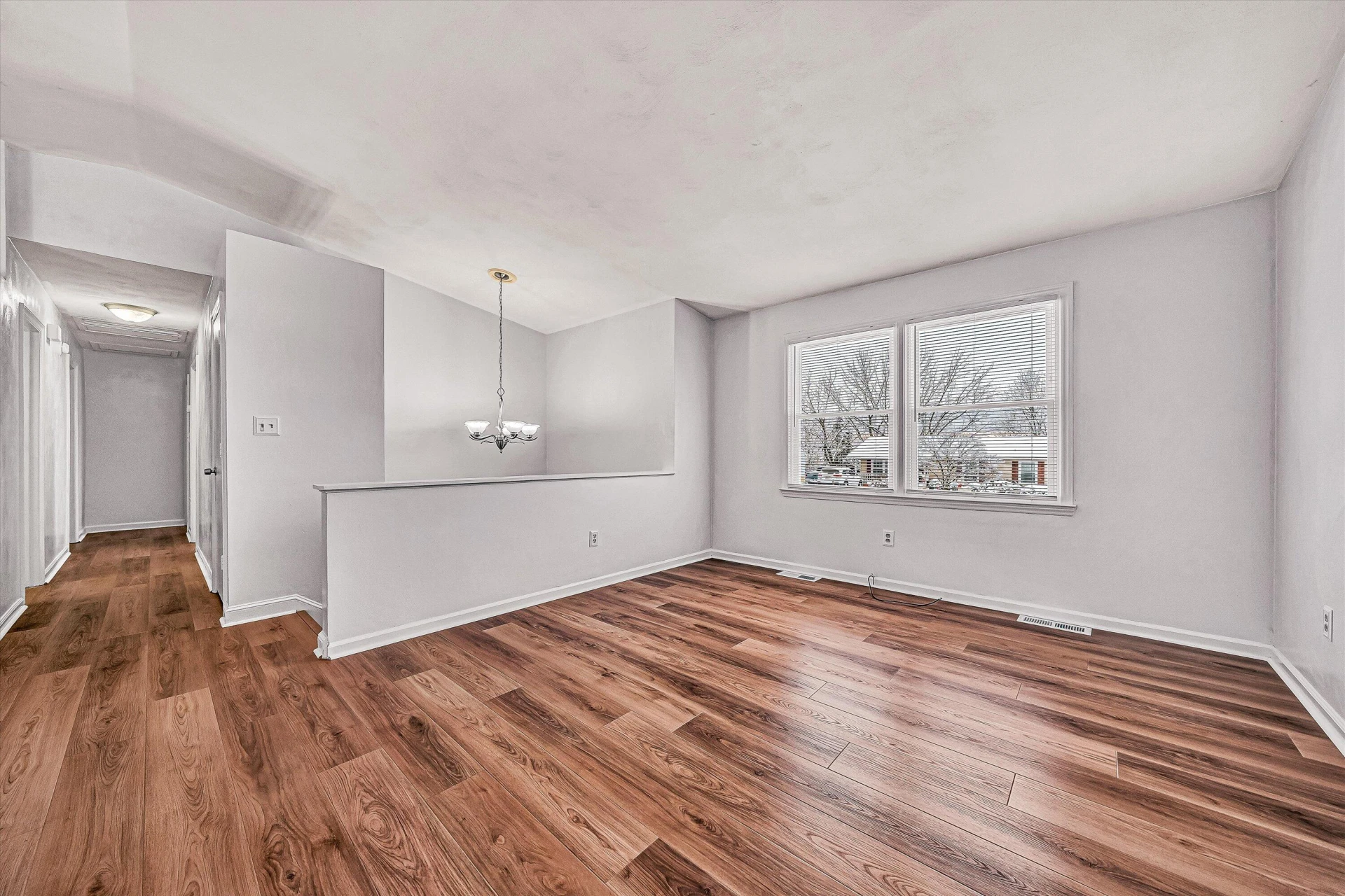 4760 Lantern ST - Photo 3