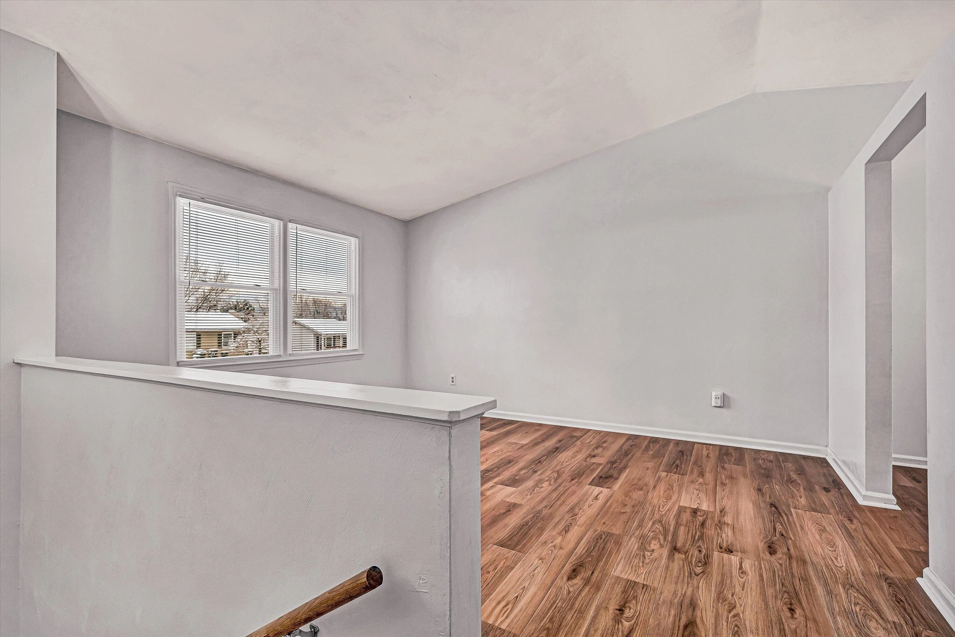 4760 Lantern ST - Photo 5