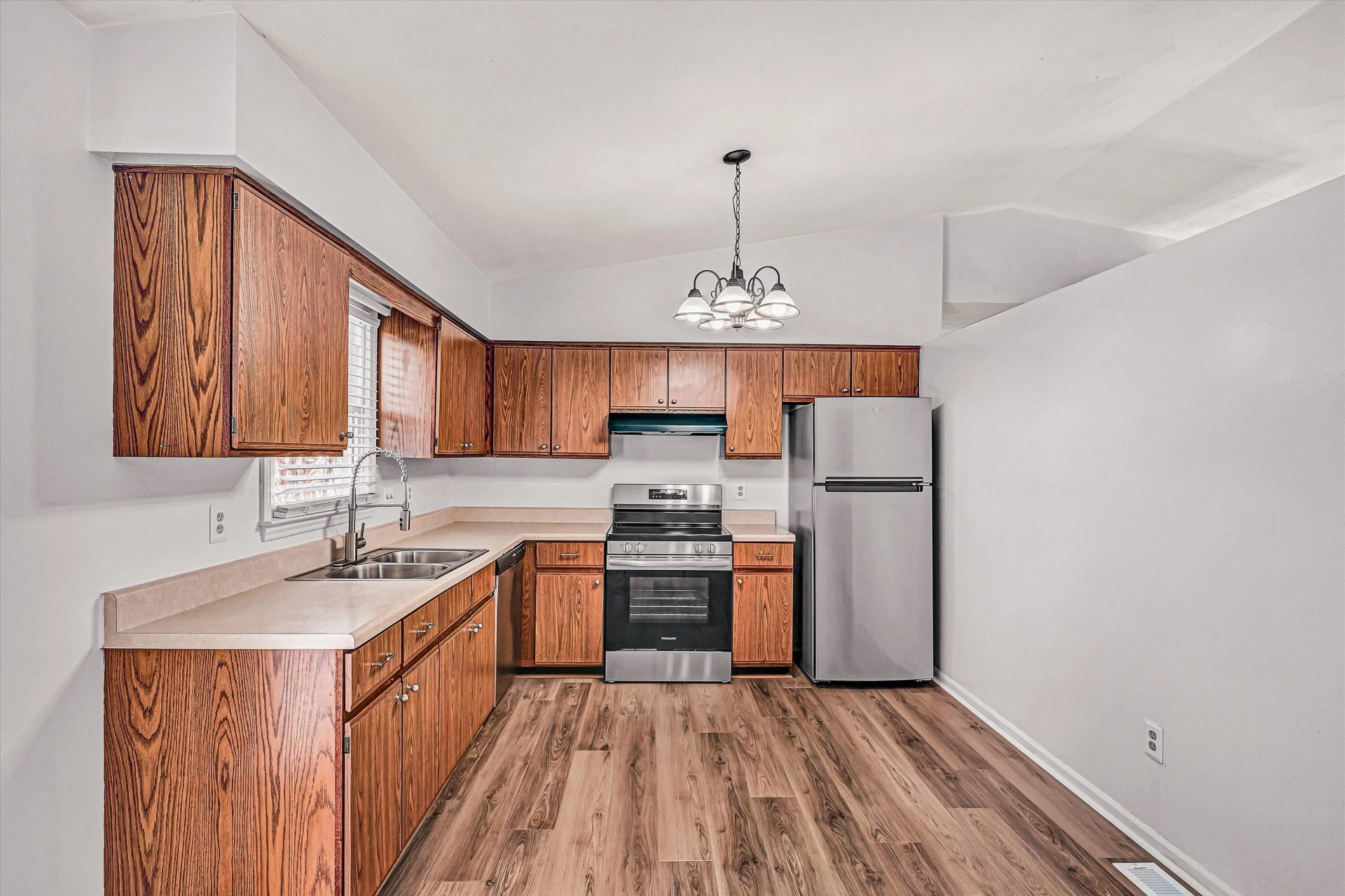 4760 Lantern ST - Photo 7