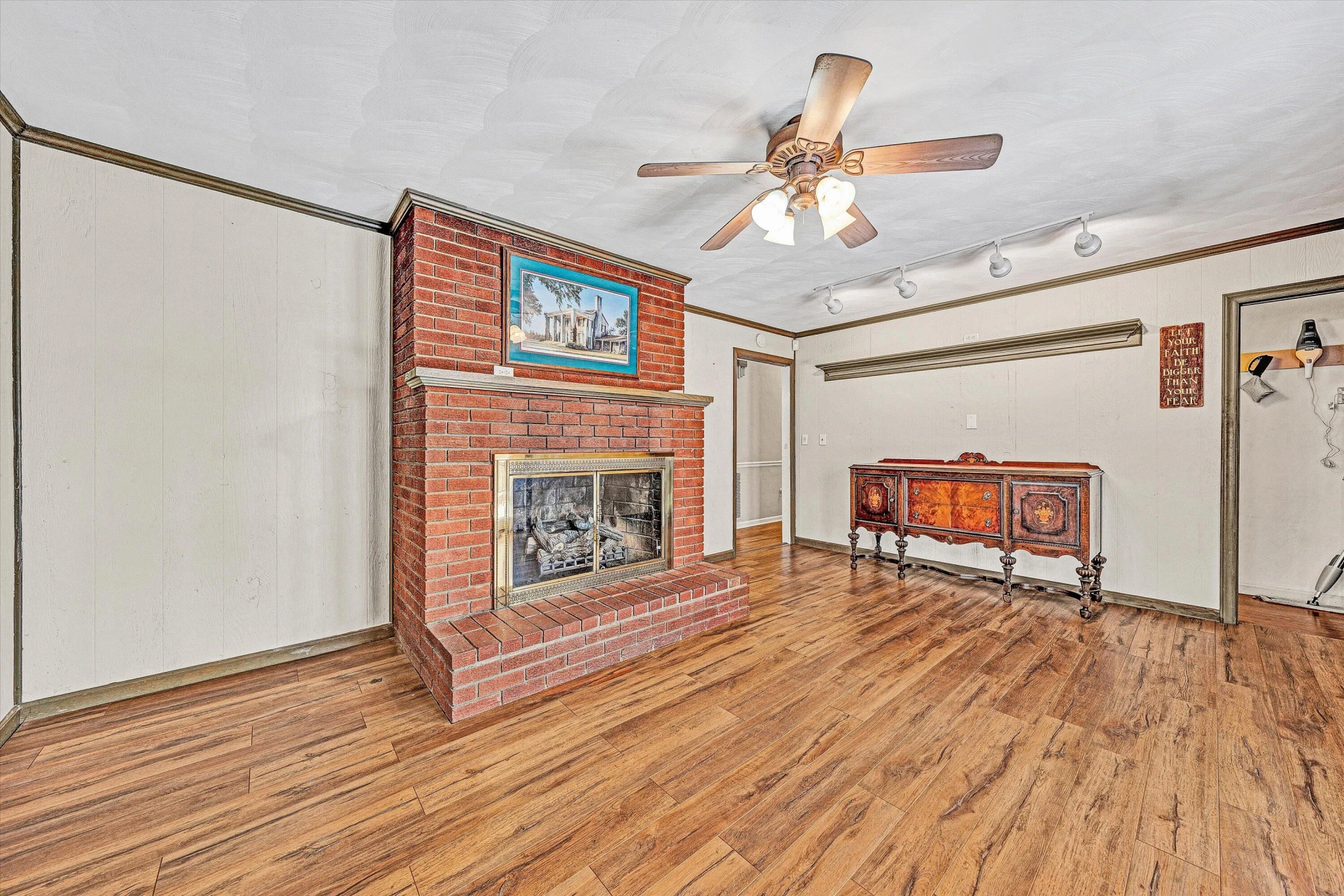 5633 Ferguson DR SE - Photo 15
