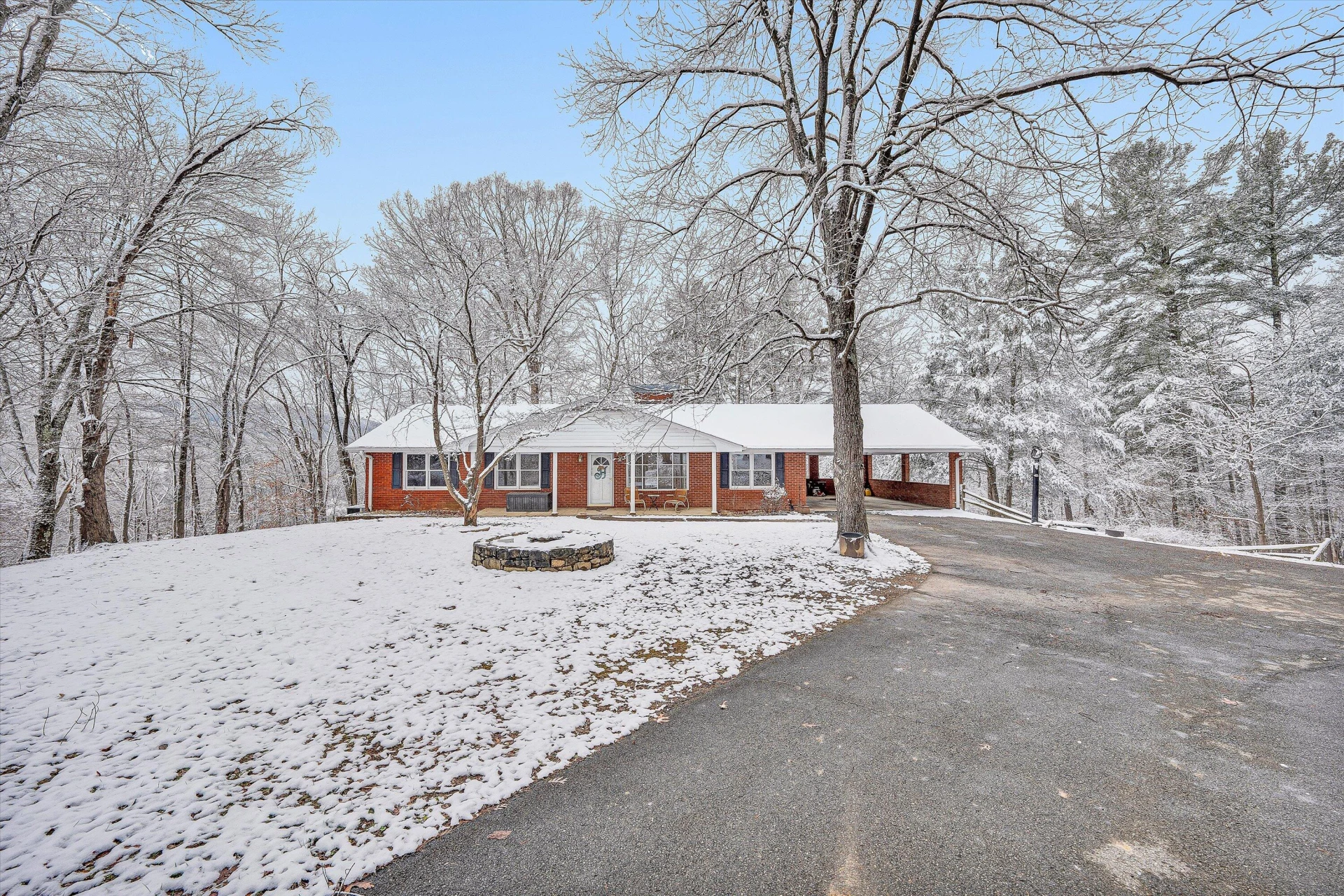 5633 Ferguson DR SE - Photo 5