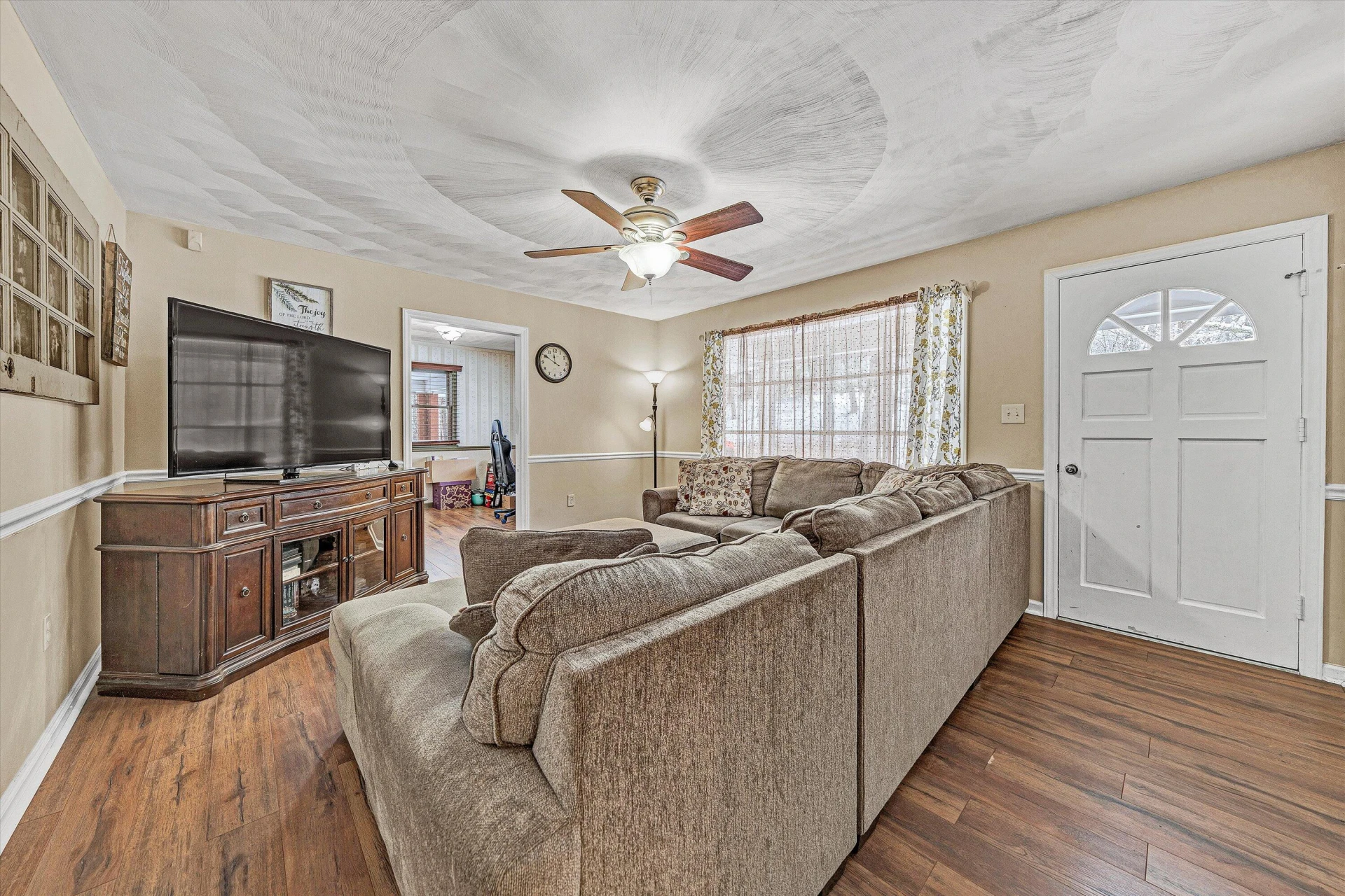 5633 Ferguson DR SE - Photo 7