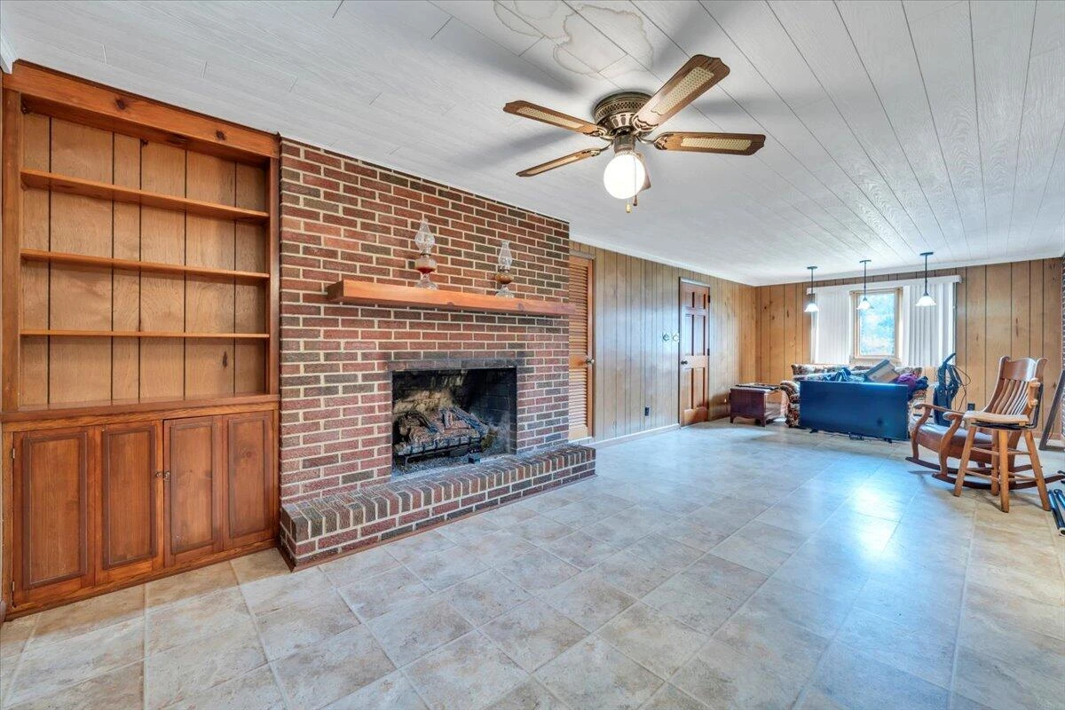 591 Wall Street ST - Photo 23