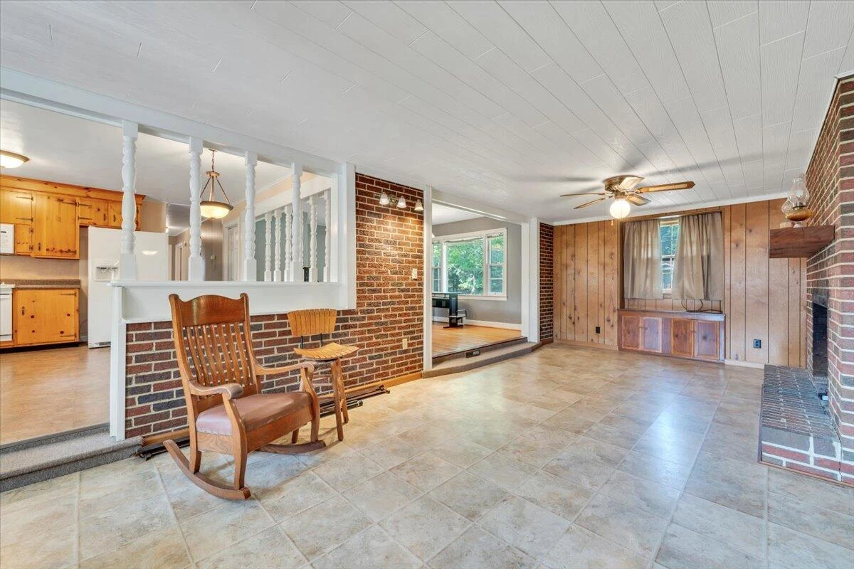 591 Wall Street ST - Photo 25