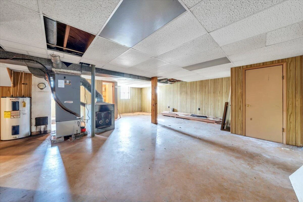 591 Wall Street ST - Photo 36