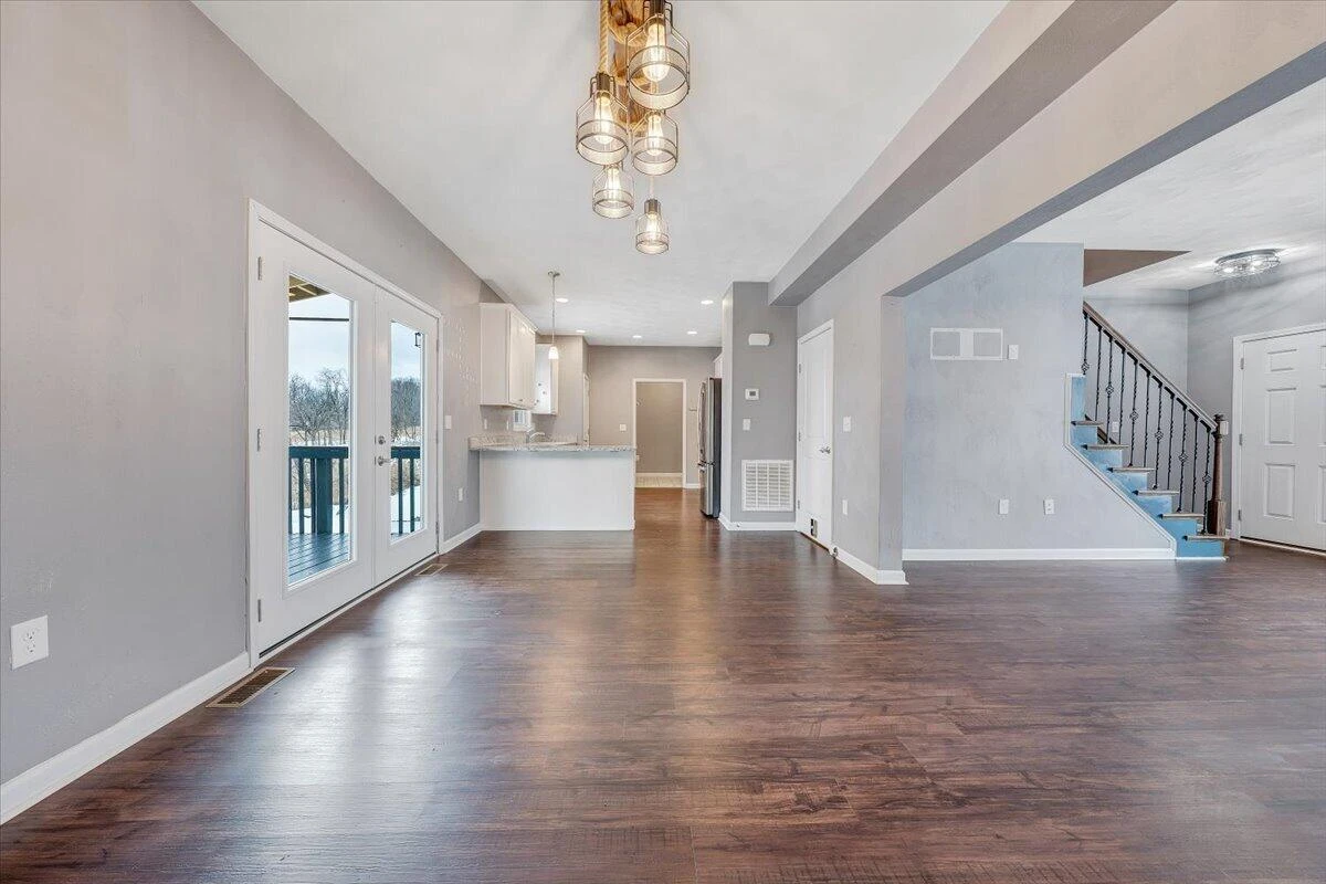2060 Heys LN - Photo 23