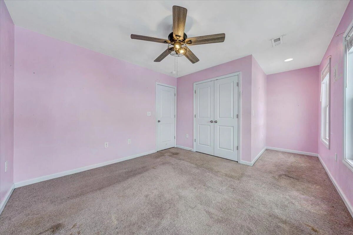 2060 Heys LN - Photo 48