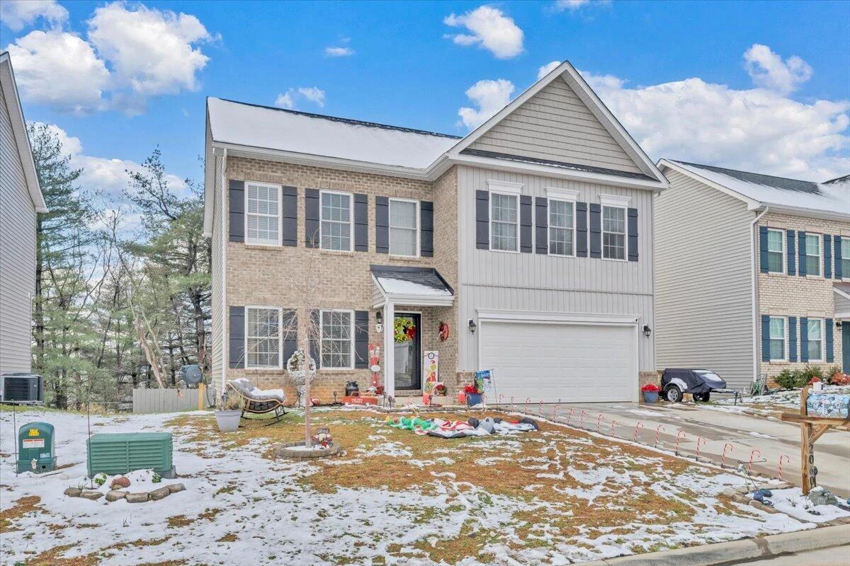 2060 Heys LN - Photo 10