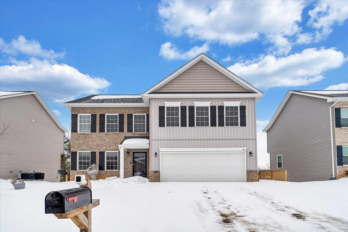2060 Heys LN - Photo 11