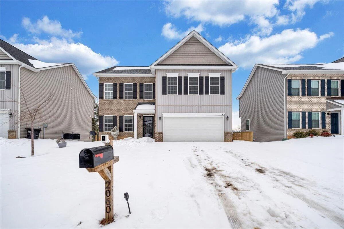 2060 Heys LN - Photo 12