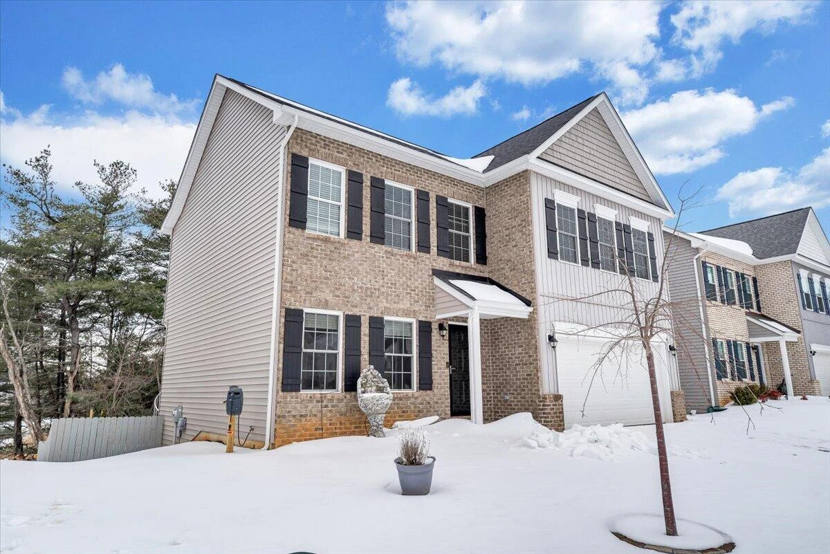 2060 Heys LN - Photo 13