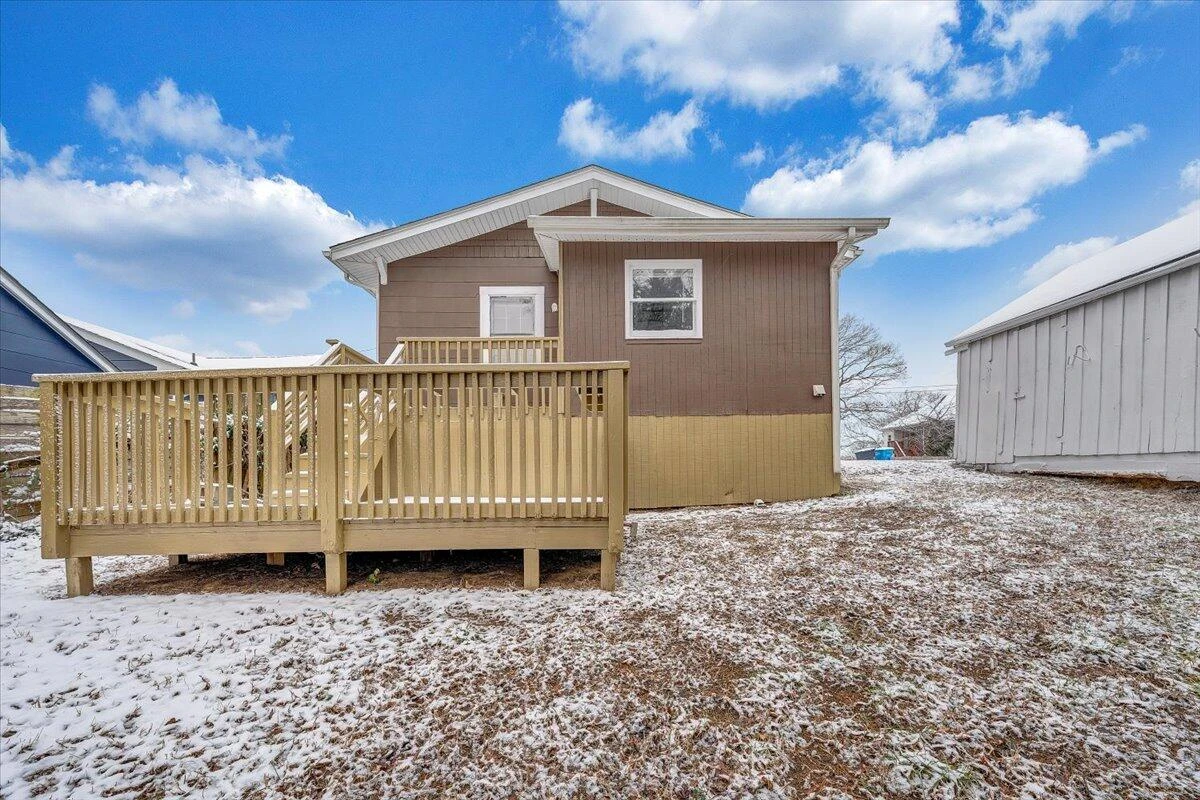 1507 Gladstone AVE SE - Photo 21