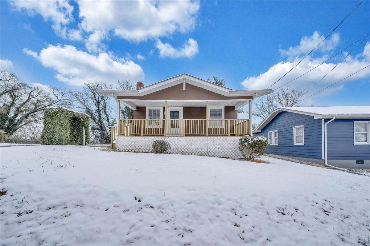 1507 Gladstone AVE SE - Photo 31