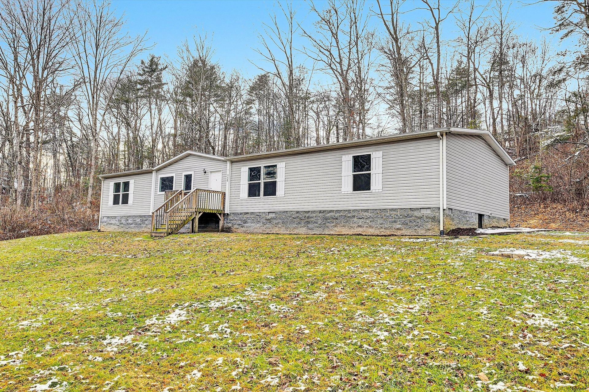 110 Holly DR