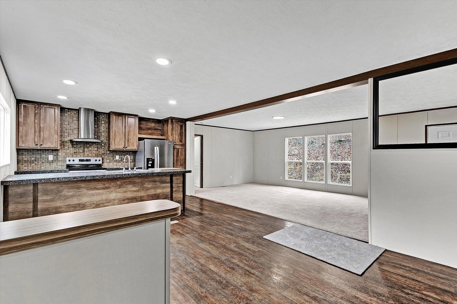 110 Holly DR - Photo 12
