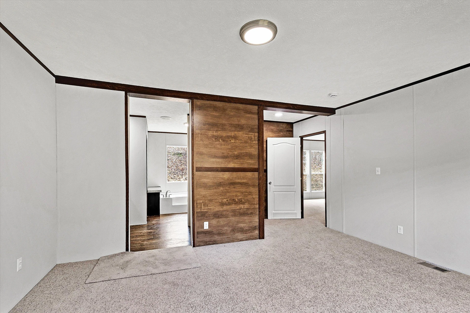 110 Holly DR - Photo 16