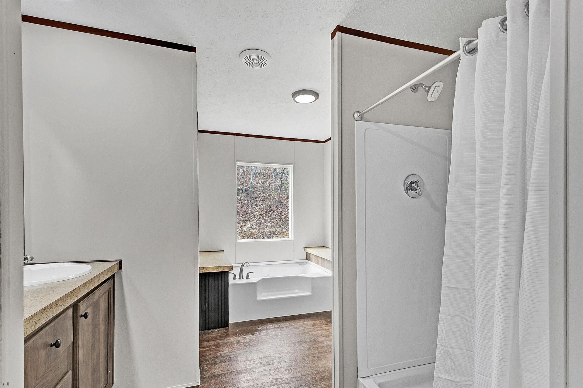 110 Holly DR - Photo 17