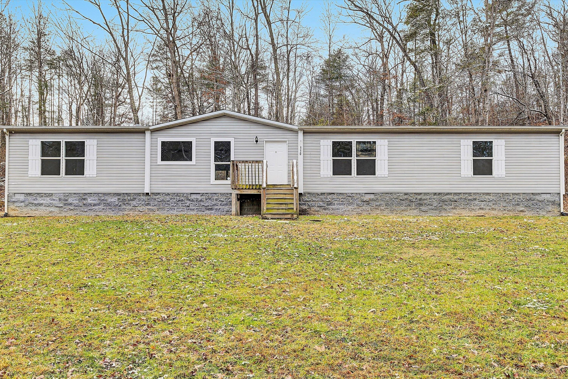 110 Holly DR - Photo 33