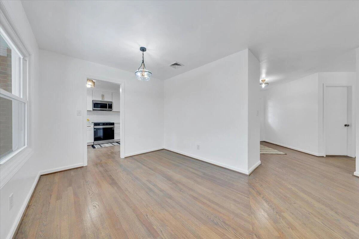 5257 Luwana DR - Photo 14