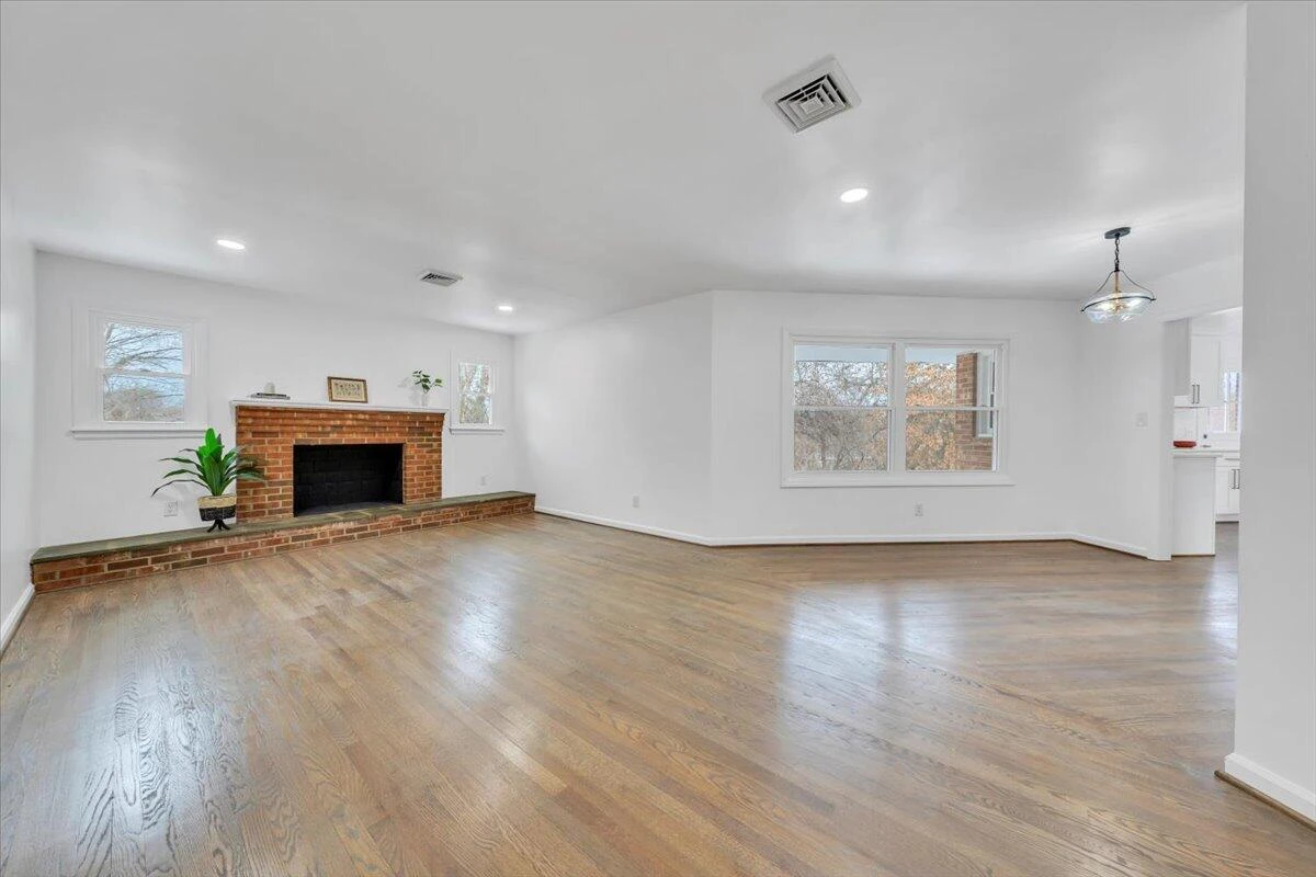 5257 Luwana DR - Photo 17
