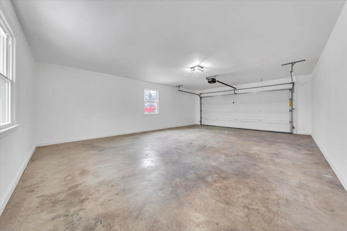 5257 Luwana DR - Photo 37