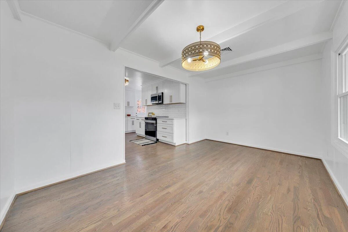 5257 Luwana DR - Photo 5