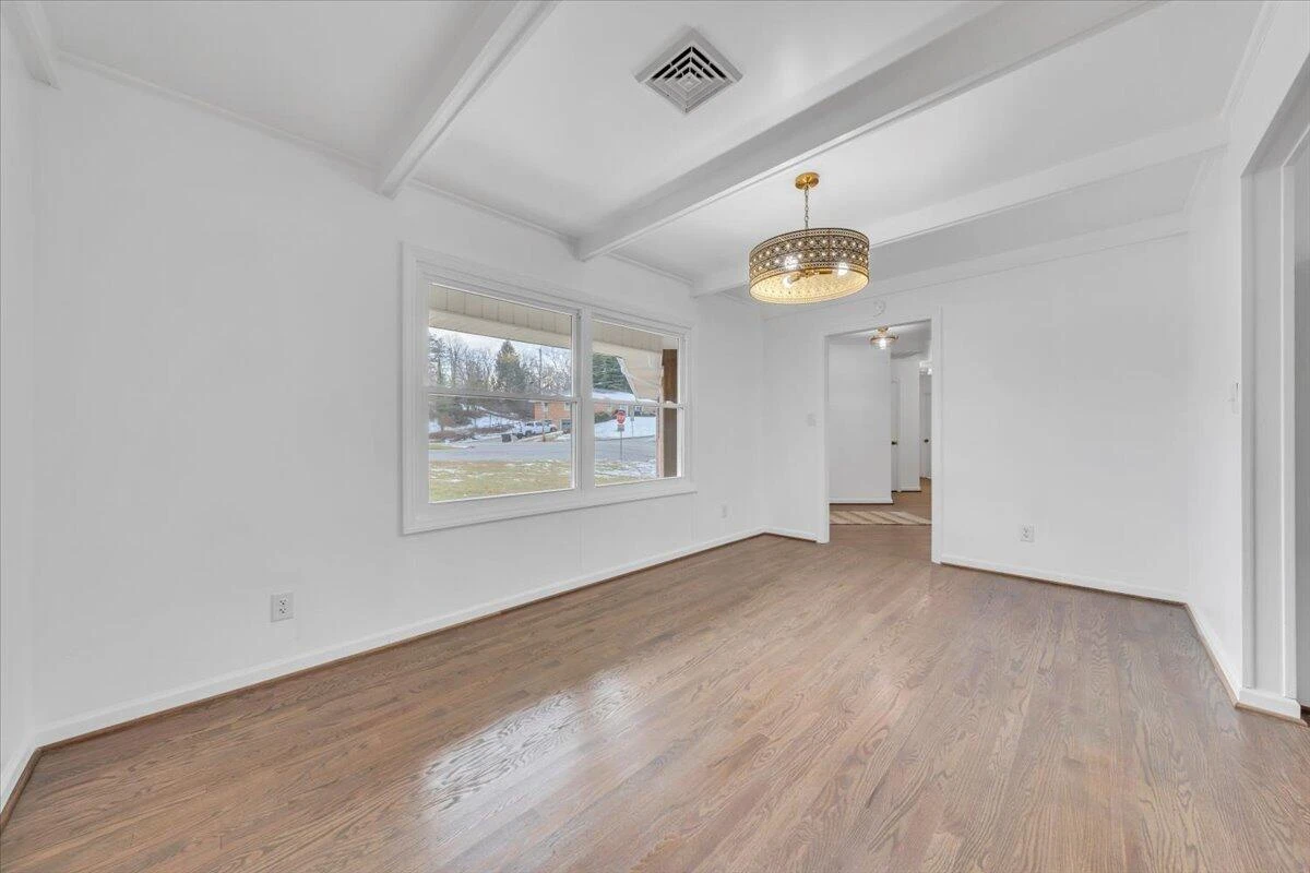 5257 Luwana DR - Photo 7