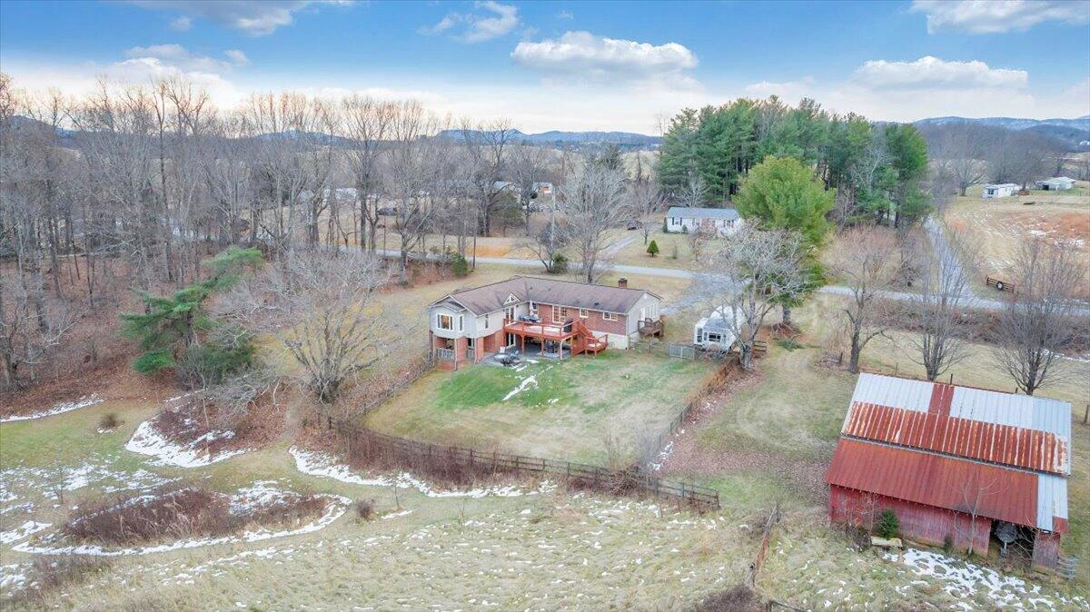 1996 Shavers Farm RD - Photo 64