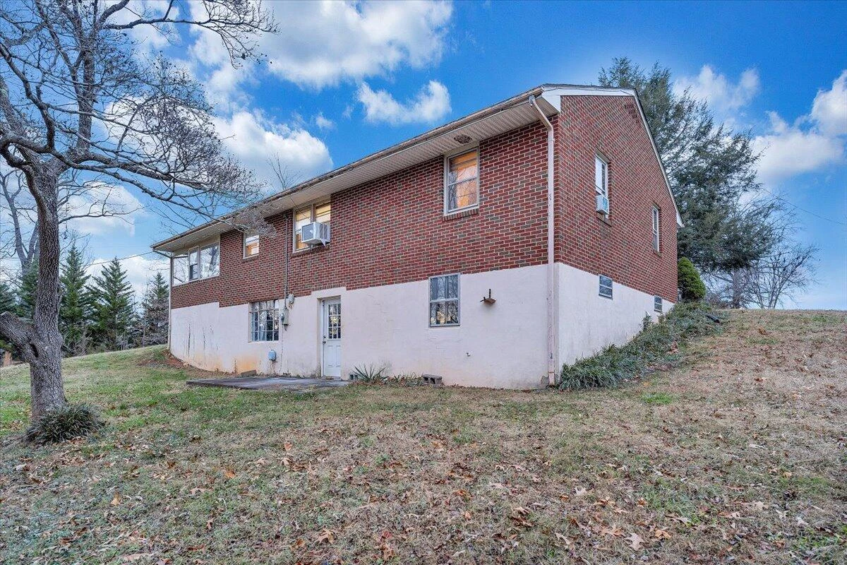 2895 Bonbrook Mill RD - Photo 38
