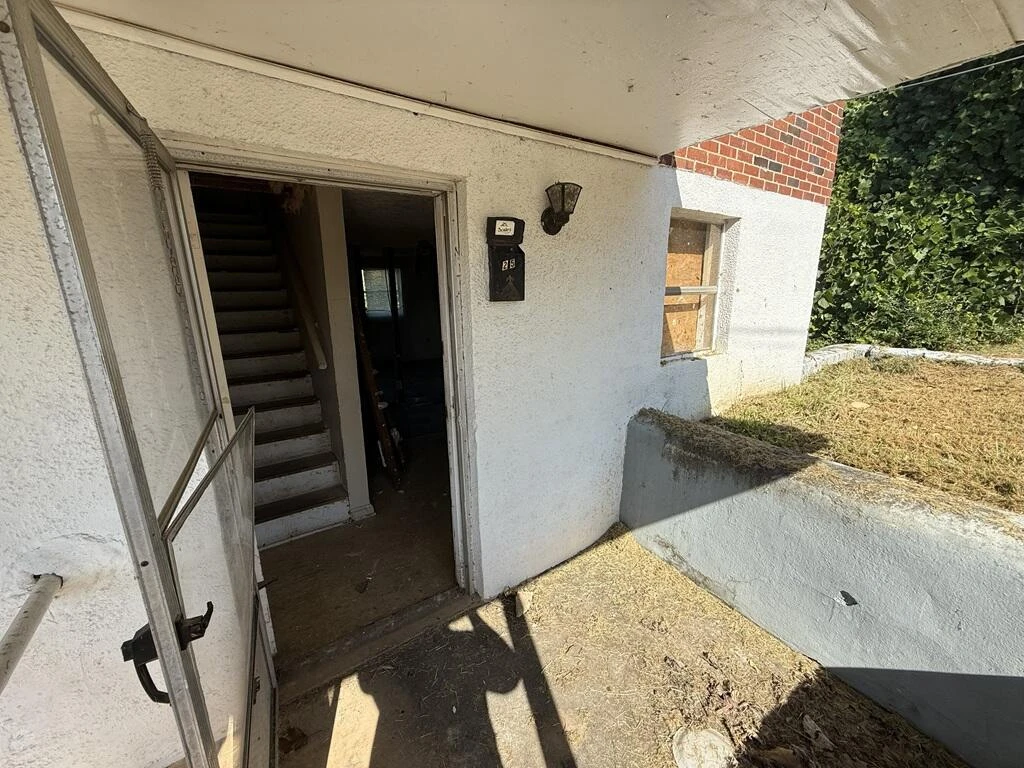 25 Dunlap ST - Photo 10
