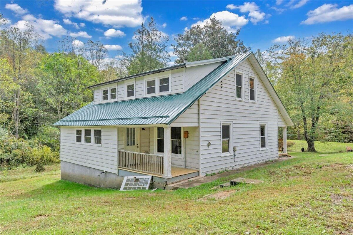 6973 Henry RD - Photo 35