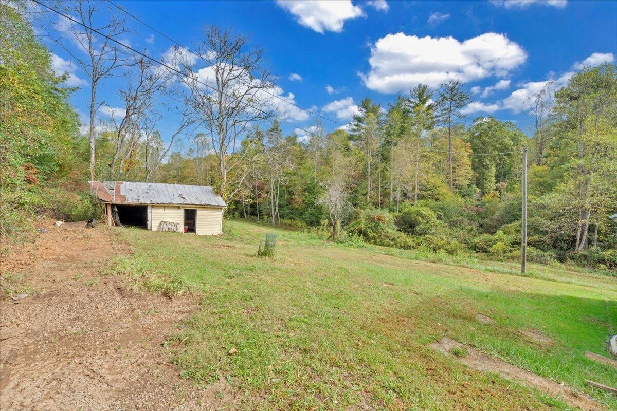 6973 Henry RD - Photo 48
