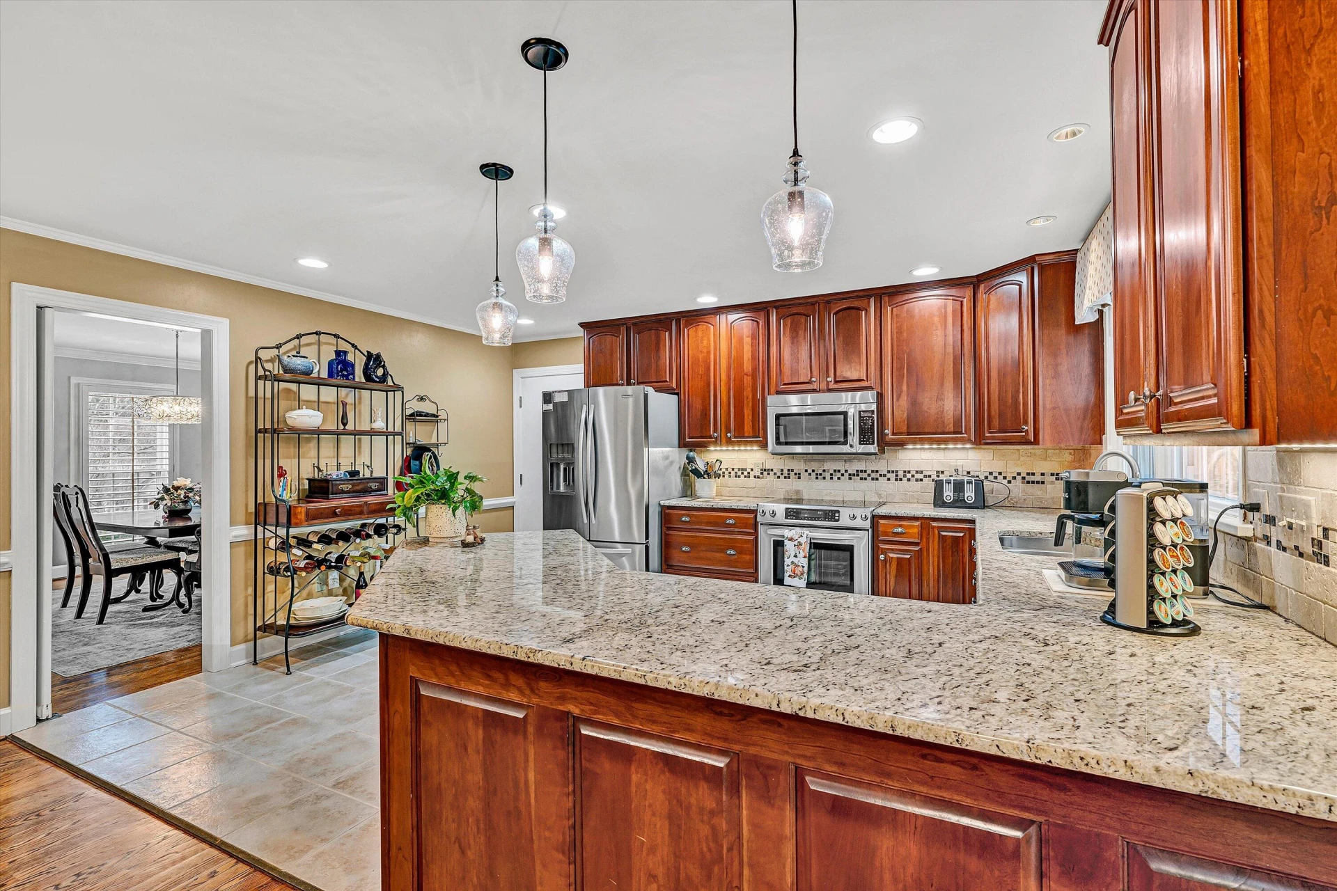 5023 Meadow Creek DR - Photo 24