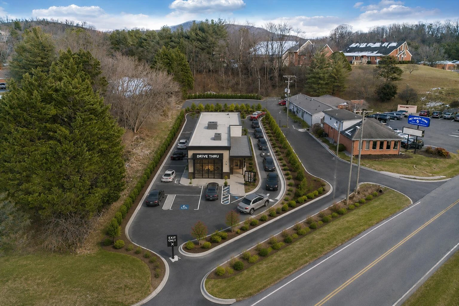 870 Roanoke RD - Photo 4
