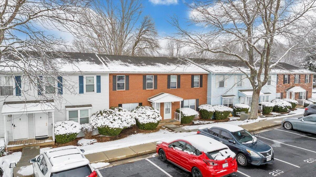 210 Pheasant Run DR - Photo 38