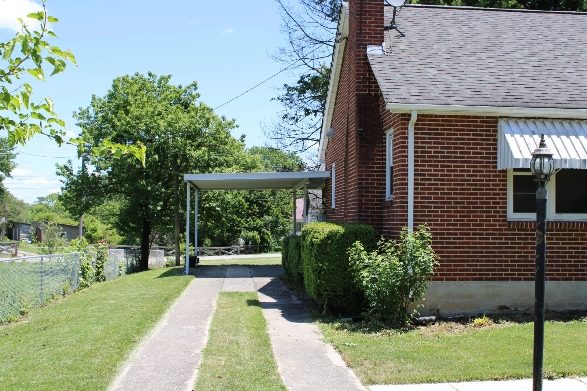 79 Holcombe AVE - Photo 7