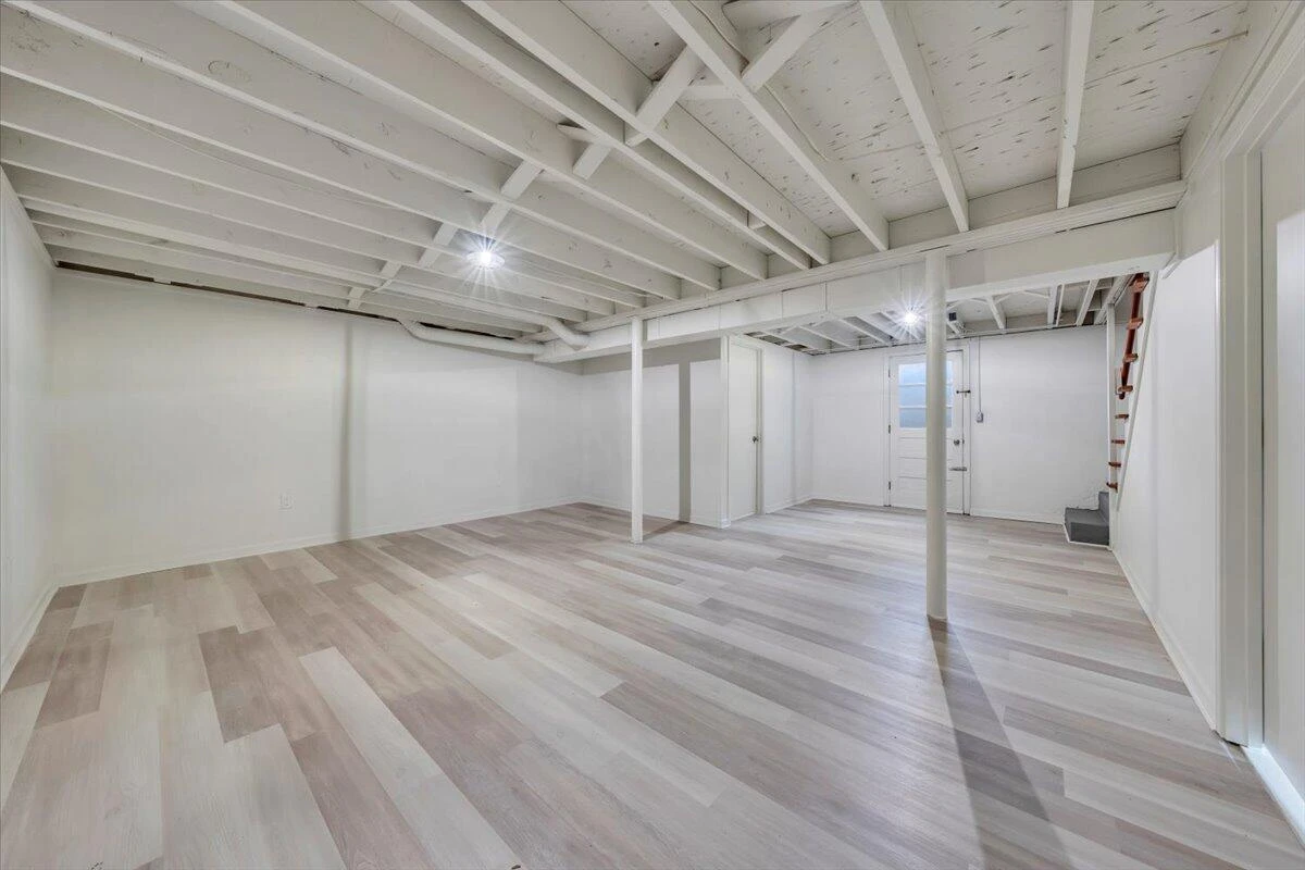 3302 Frontier RD NW - Photo 26