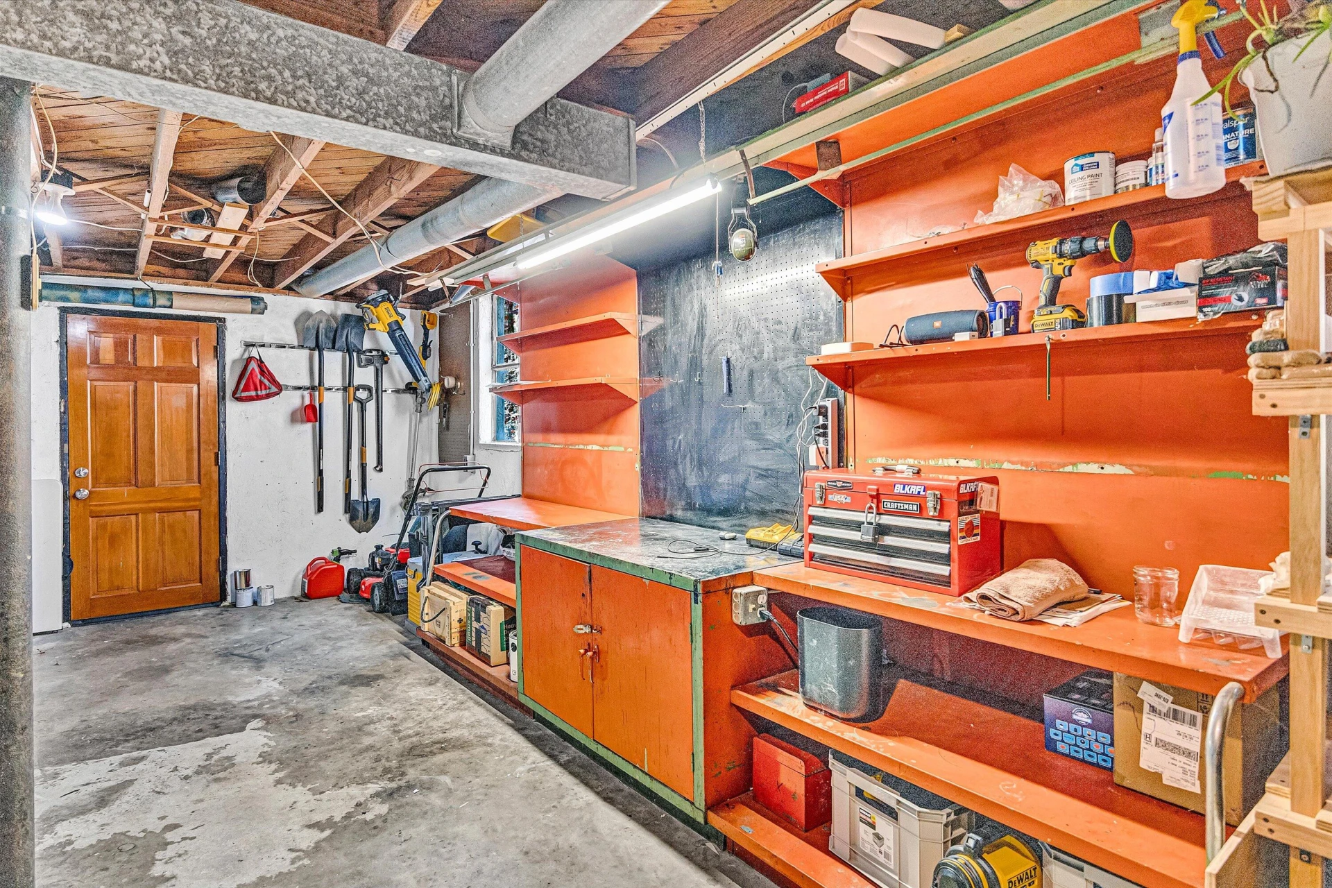330 OAKLAND DR - Photo 32