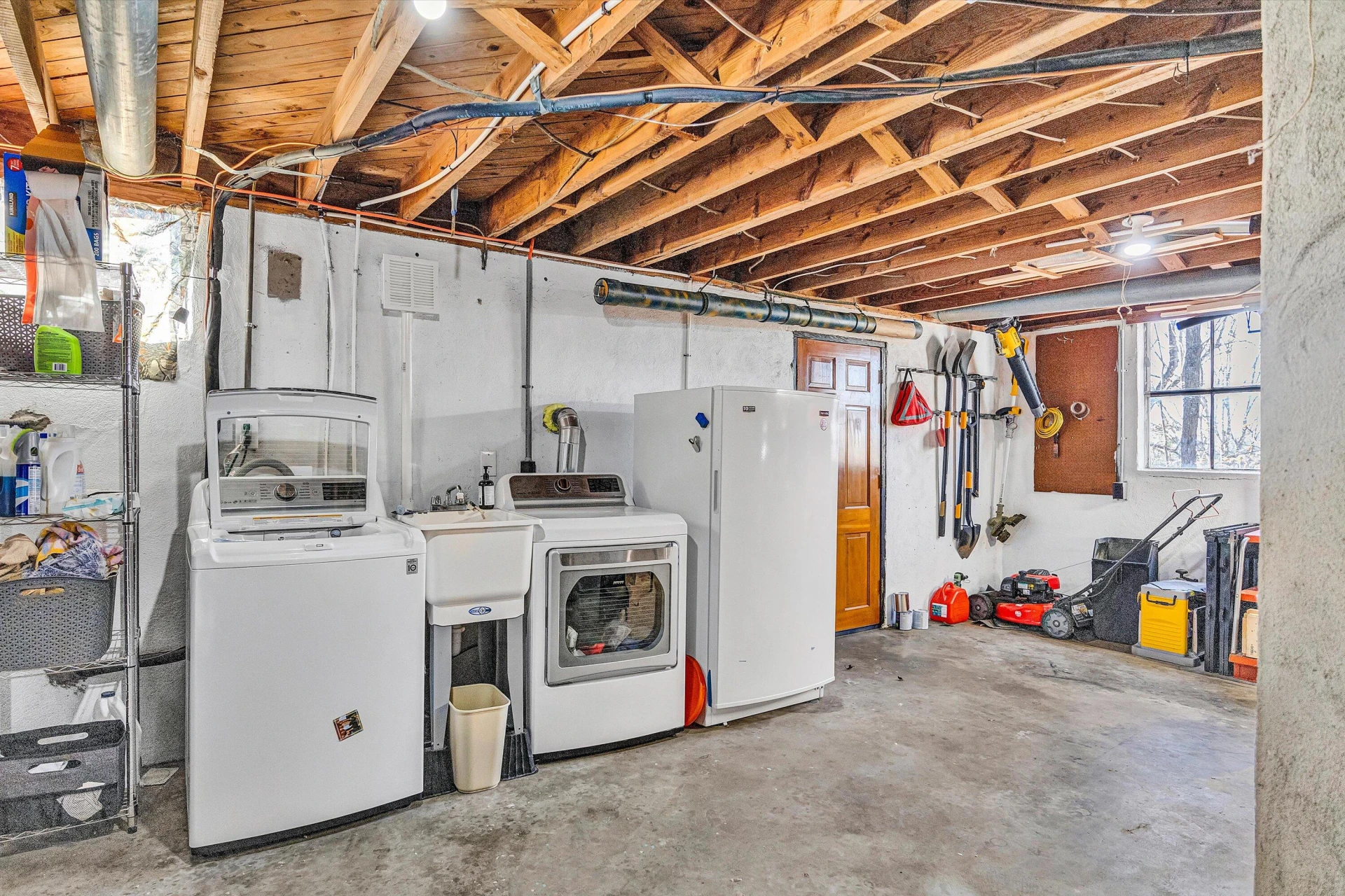 330 OAKLAND DR - Photo 33