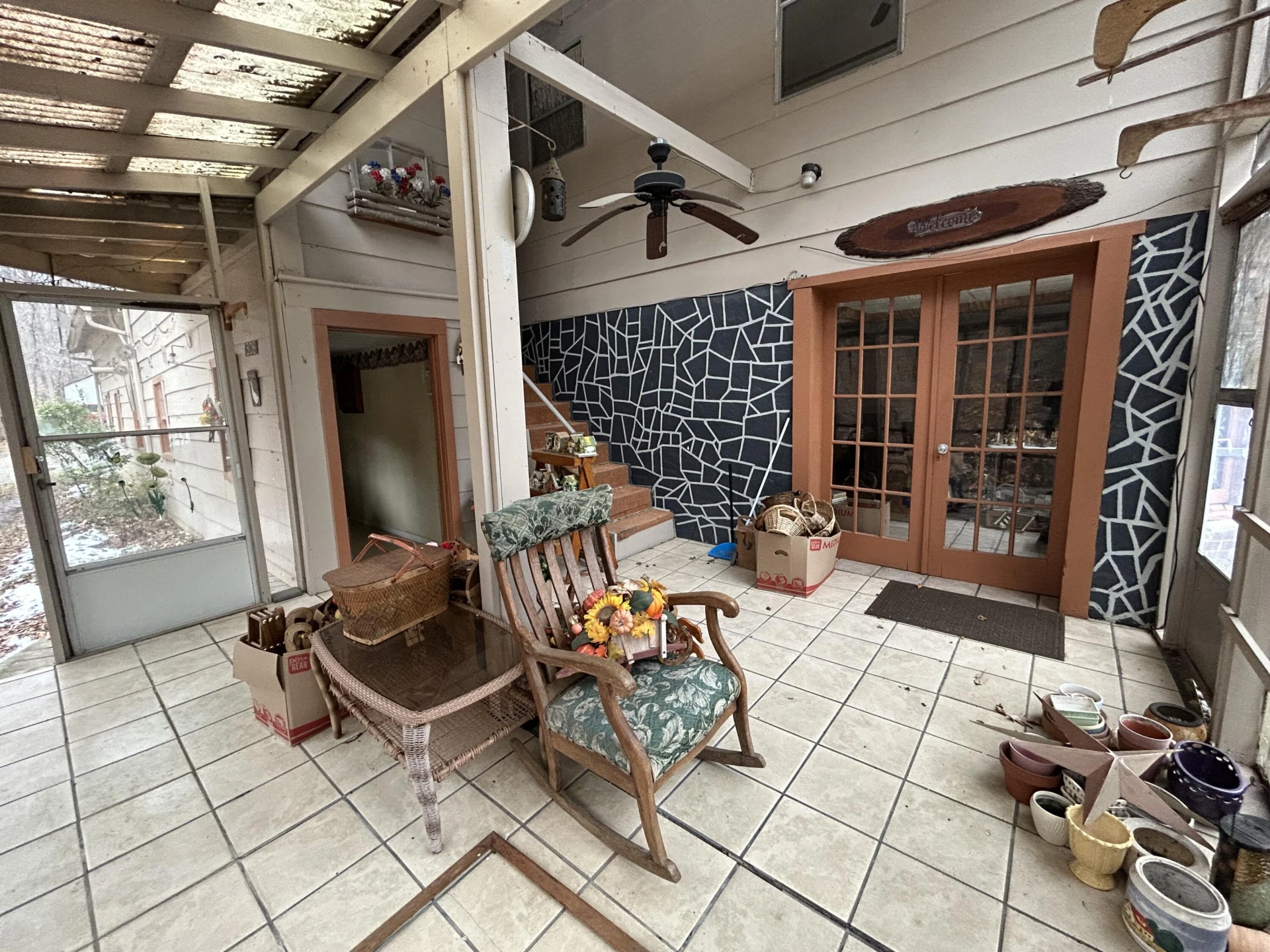 308 Spring Hollow RD - Photo 18