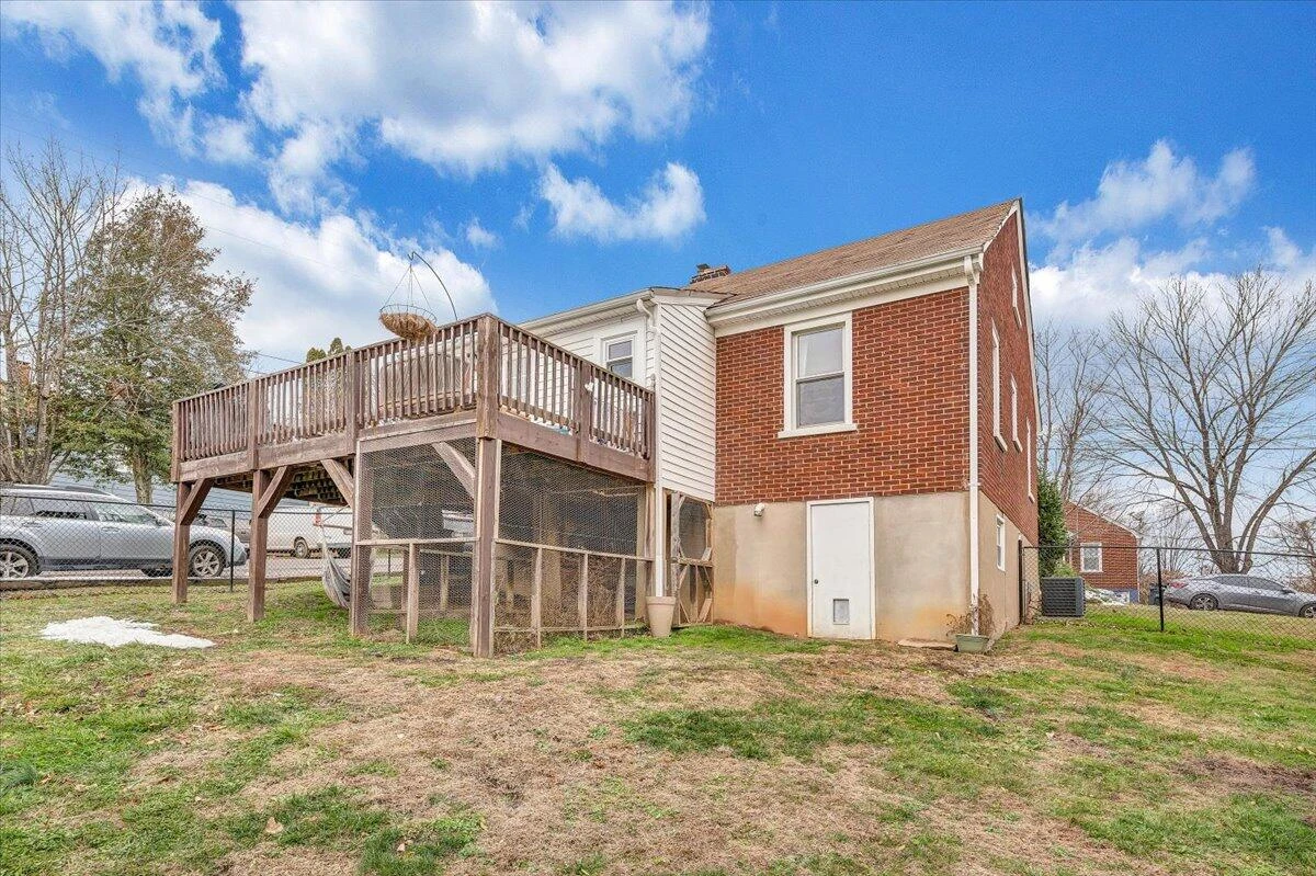 1822 Pocahontas ST - Photo 31