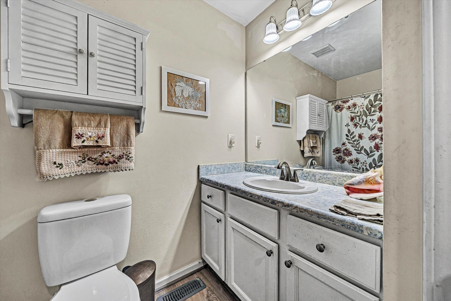 1711 Bush Farm DR - Photo 14