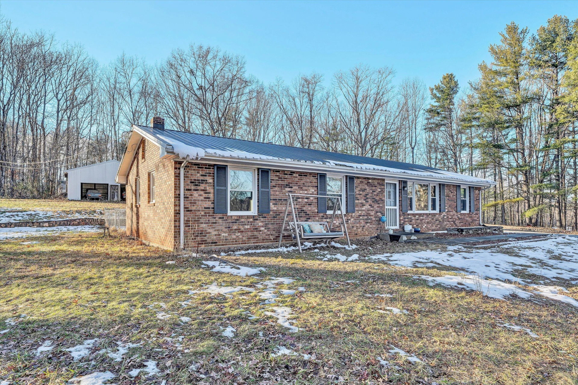 2211 Grassy Hill RD - Photo 2