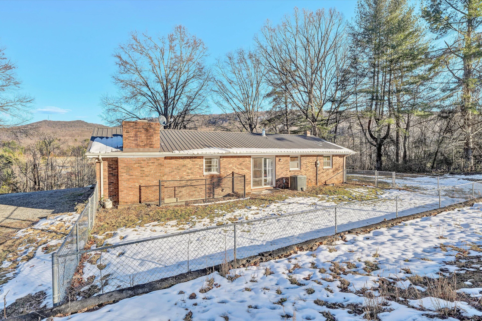 2211 Grassy Hill RD - Photo 26