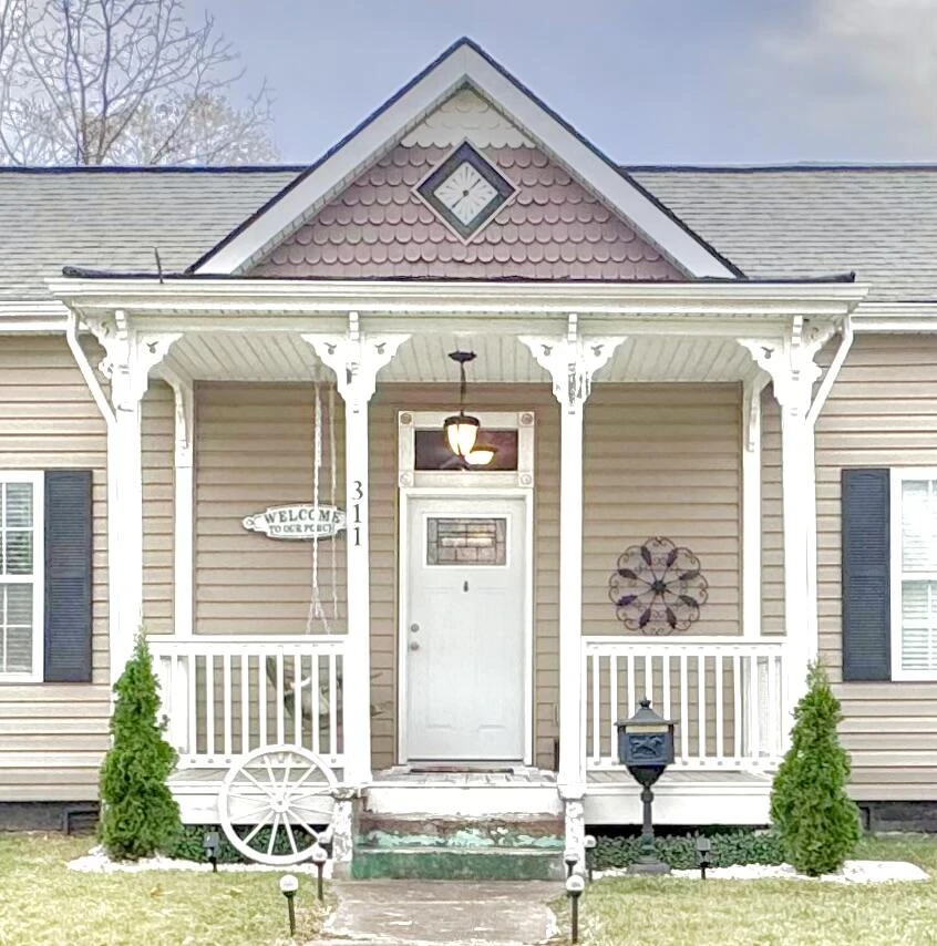 311 Union ST - Photo 2