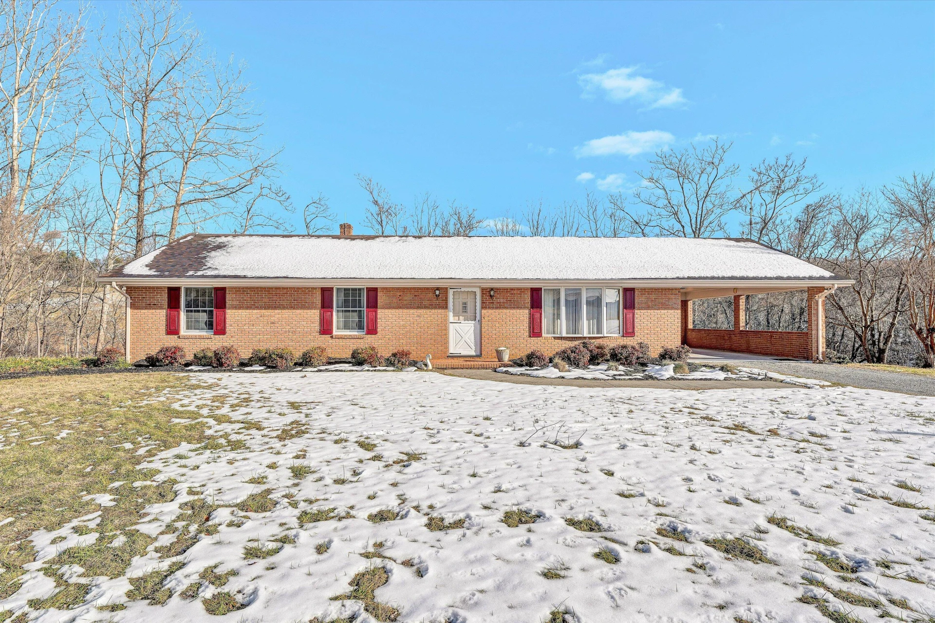 2346 Rockland RD