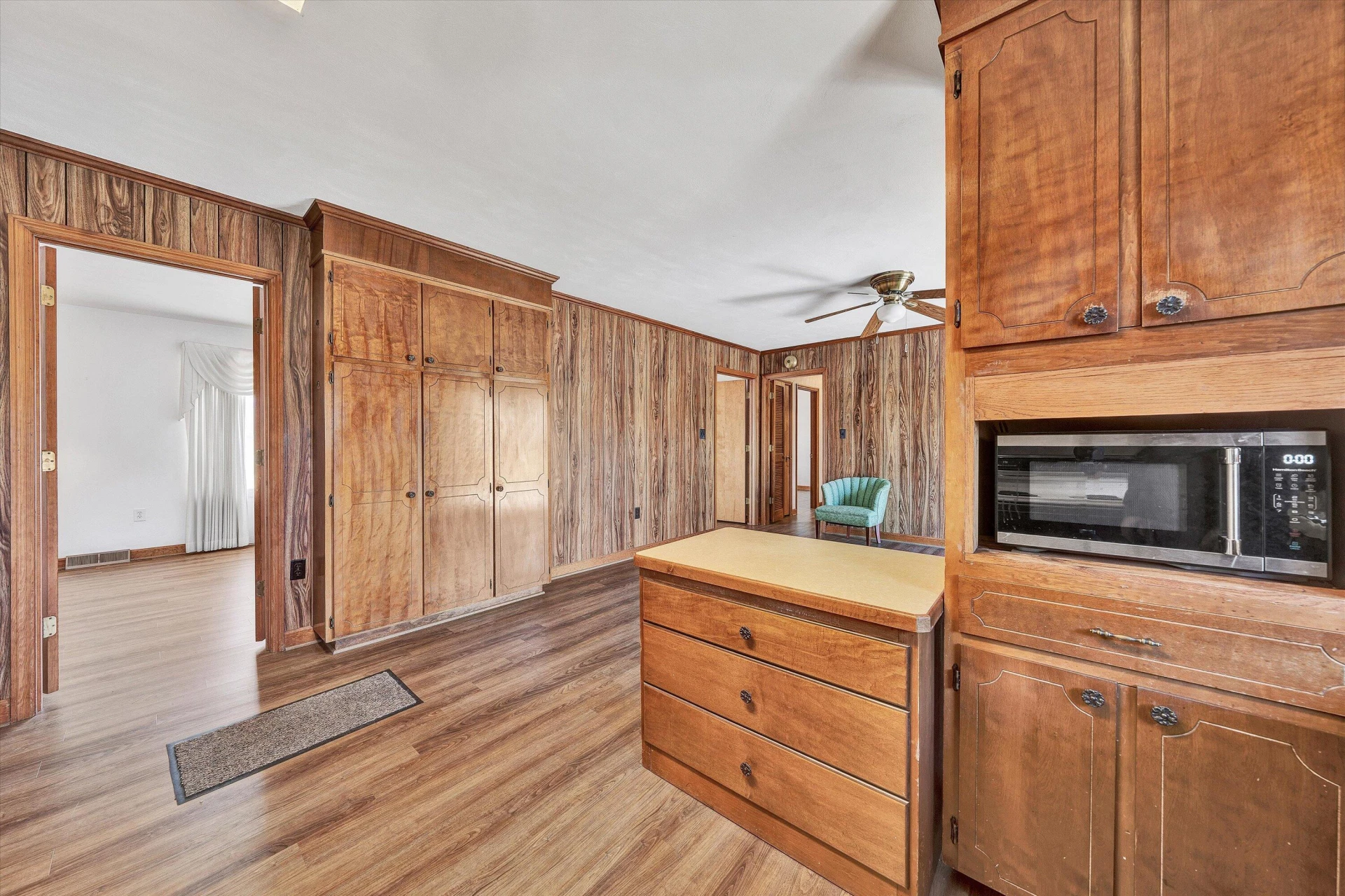 2346 Rockland RD - Photo 11