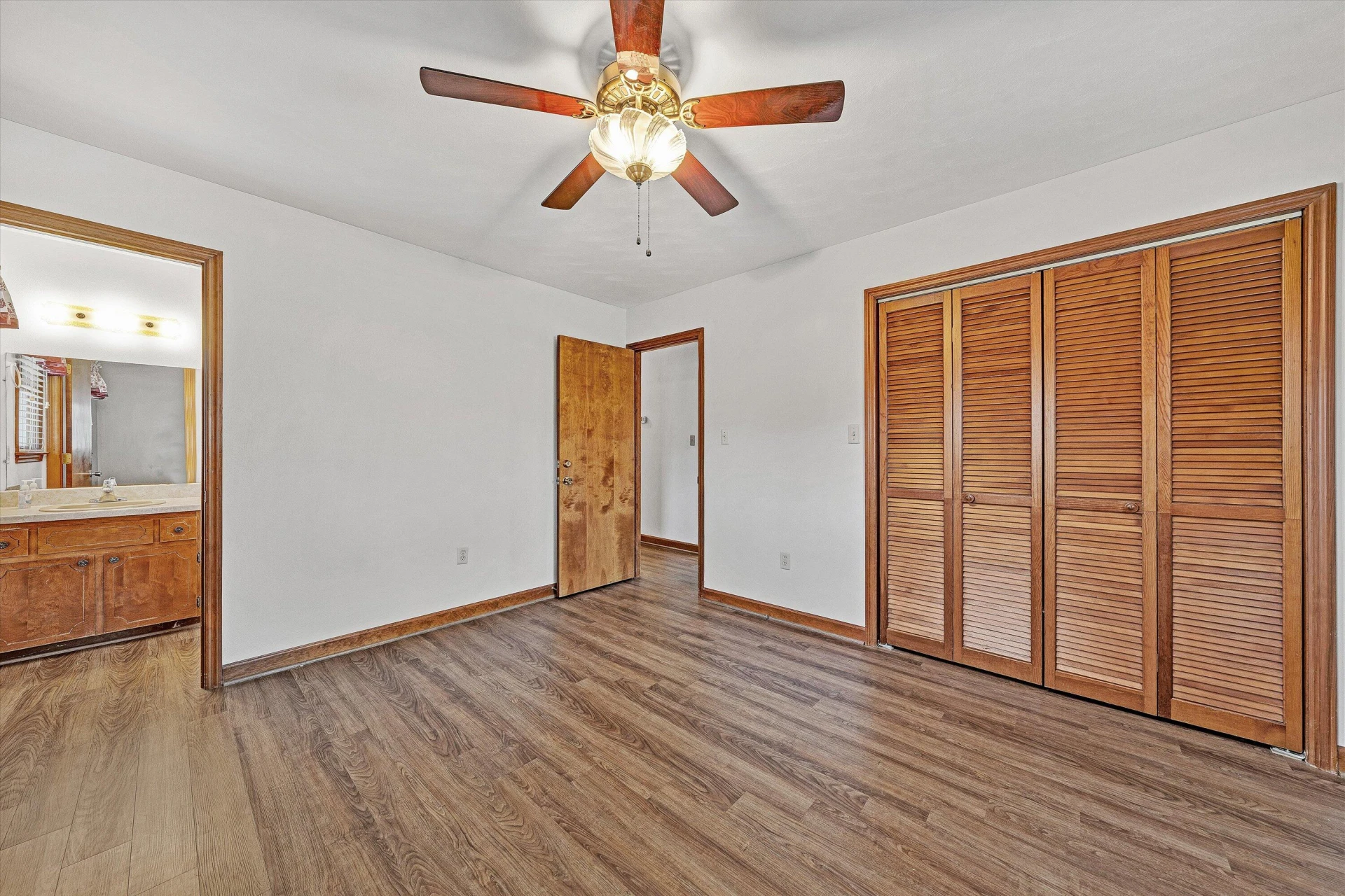 2346 Rockland RD - Photo 17