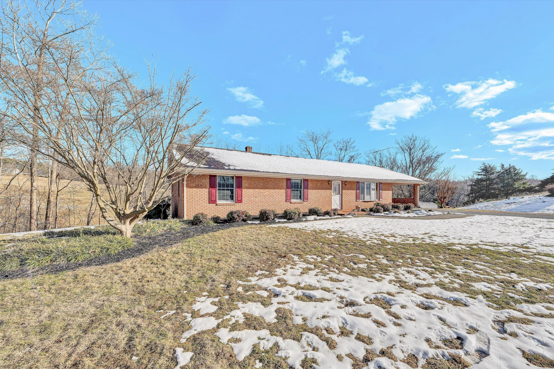 2346 Rockland RD - Photo 2